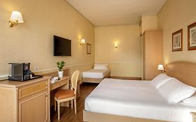 Hotel Santa Costanza By Omnia Hotels